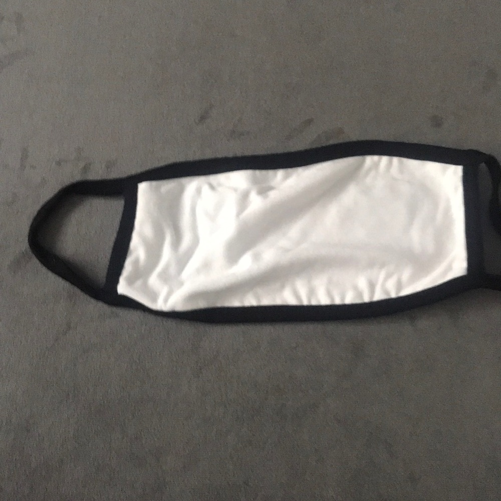 Mask 😷 - Picture 2 of 2